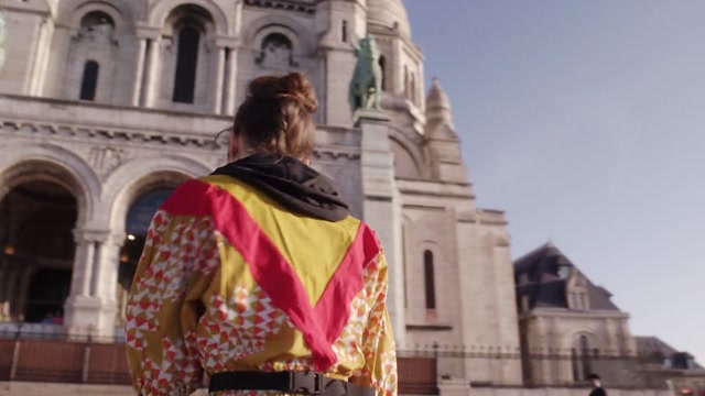 Emily in Paris Season 4 (Epi 09).mp4